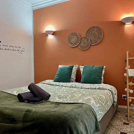 Appart'Hotel Nuiteejour Versailles Saint Cyr L'Ecole Exterior foto