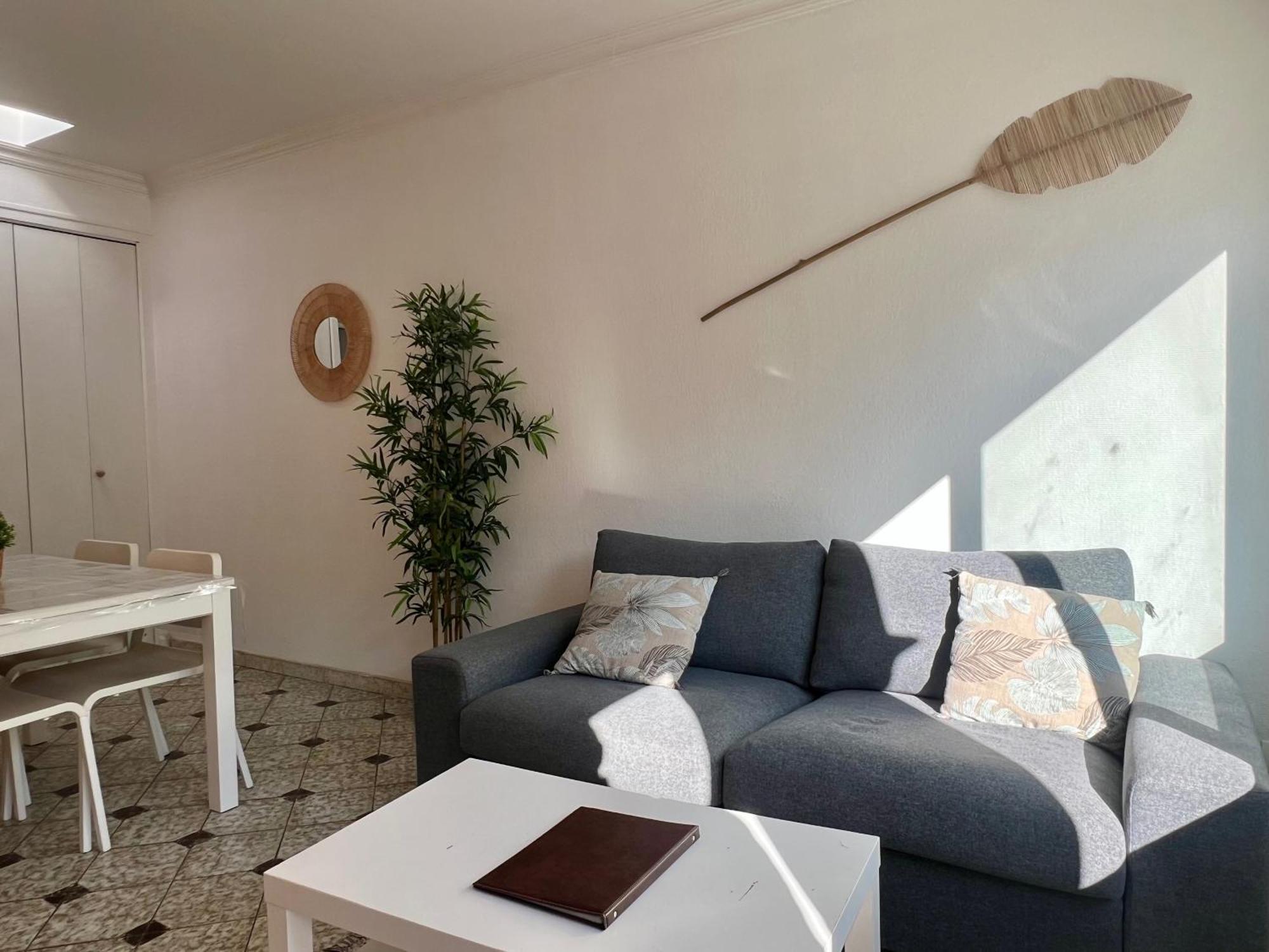 Appart'Hotel Nuiteejour Versailles Saint Cyr L'Ecole Exterior foto